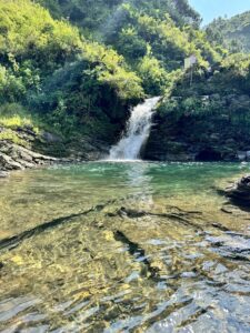 Du Già Waterfall 2