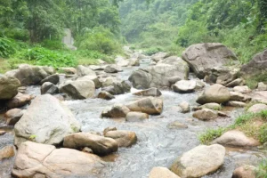 Thác Khuôn Tát
