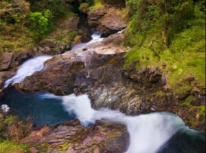 Trekking Thác Siu Puông