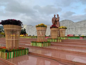 Quảng trường Nguyễn Tất Thành