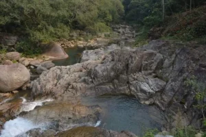 Thác Tú Sơn