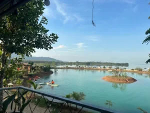 Đồng Sến Farmstay Camping