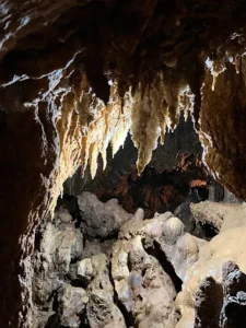 Động Thiên Cung Suối Giàng