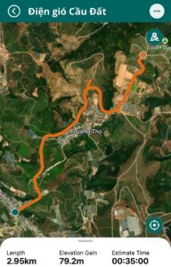 Đường đến điểm săn mây Turbin số 8 Điện gió Cầu Đất