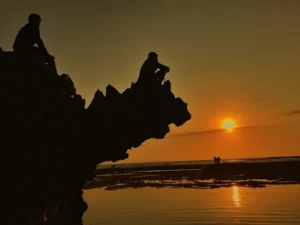 Khu Dã Ngoại Hòn Đỏ