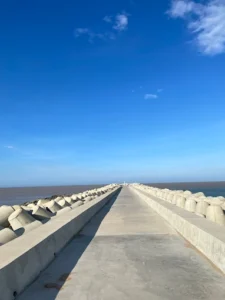 Mũi chắn sóng Sông Đà Diễn