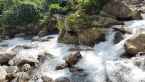 Suối Mơ Khe Răm