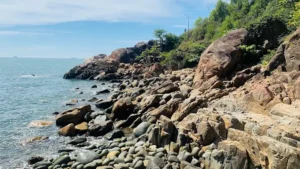 Bãi Trứng - Khu du lịch Ghềnh Ráng