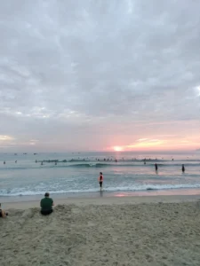 Bãi biển Tân Trà