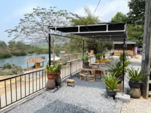 Bến Hoa Coffee Camping