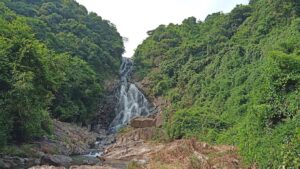 Thác Thậm Thình
