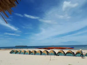 Bãi biển 1 tháng 4