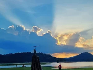 Camping & Homestay Lê Niên