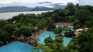 Công Viên Nước Hồ Núi Cốc