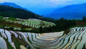 Điểm ngắm cảnh Dền Sáng