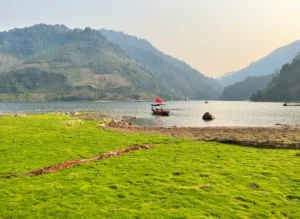Du Lịch Hồ Suối Chiếu