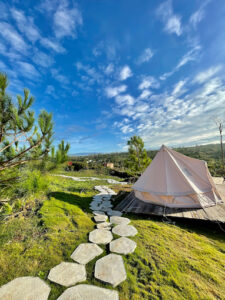 LakHill Farmstay