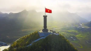 Cực Bắc Tổ Quốc