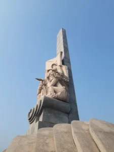 Tượng đài Chiến Thắng Thượng Đức