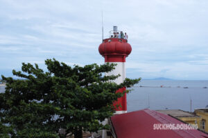 Hải đăng Cửa Nhượng Cẩm Xuyên
