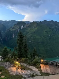Mã Pí Lèng Ecolodge
