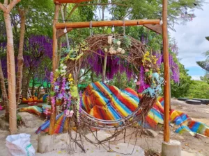 Quảng trường tình yêu núi Sam