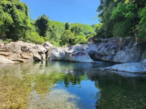 Thác Trượt Nam Đông