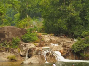 Trekking Thác Đăk Tuar