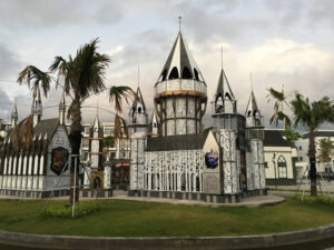 Thế Giới Kỳ Diệu