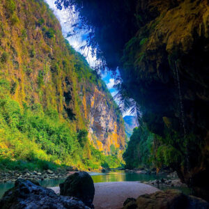 Hang Tiên Bảo Nhai