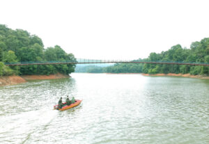Cầu treo Pá Khoang