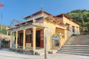 Dinh Nam Hải Ngư Thần