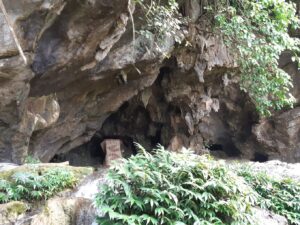 Hang Phượng Hoàng