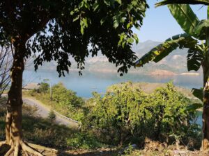 Đền Linh Sơn Thủy Từ