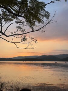 Đập tràn Hồ Tuyền Lâm