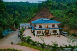 Đồng Văn Waterfall
