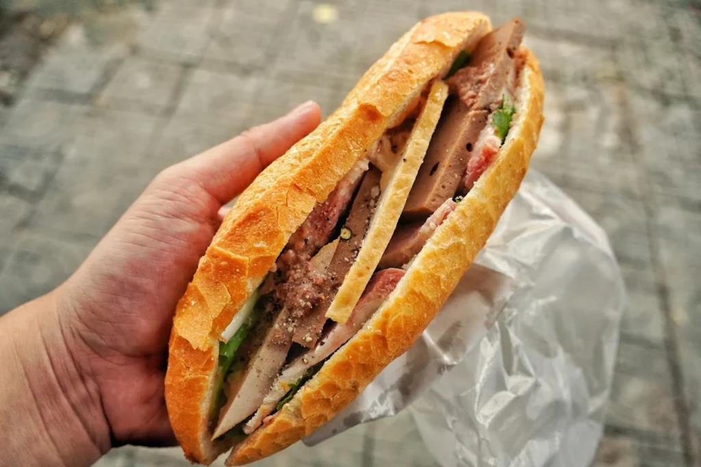 Bánh mì Bà Lan
