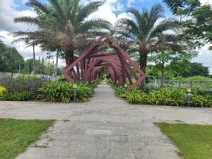 công viên sông Hậu