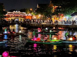 Chợ đêm Hội An