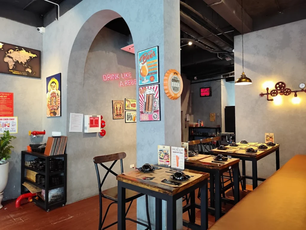 Nhà Hàng Bếp Phố - Bia Sành Điệu