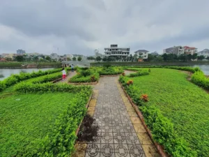 Quảng trường Hồ Xương Rồng