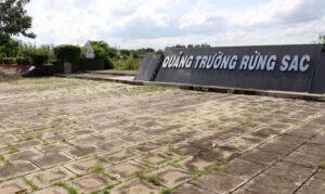 Quảng Trường Rừng Sác