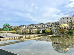 Quảng trường Nhạc nước Hoà Bình