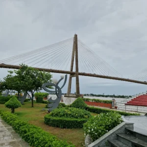 công viên bờ kè sông Tiền
