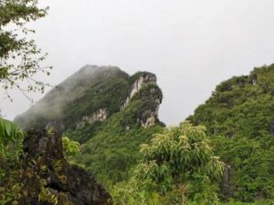 núi hàm rồng