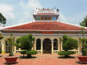 Đền thờ Quản Cơ Trần Văn Thành