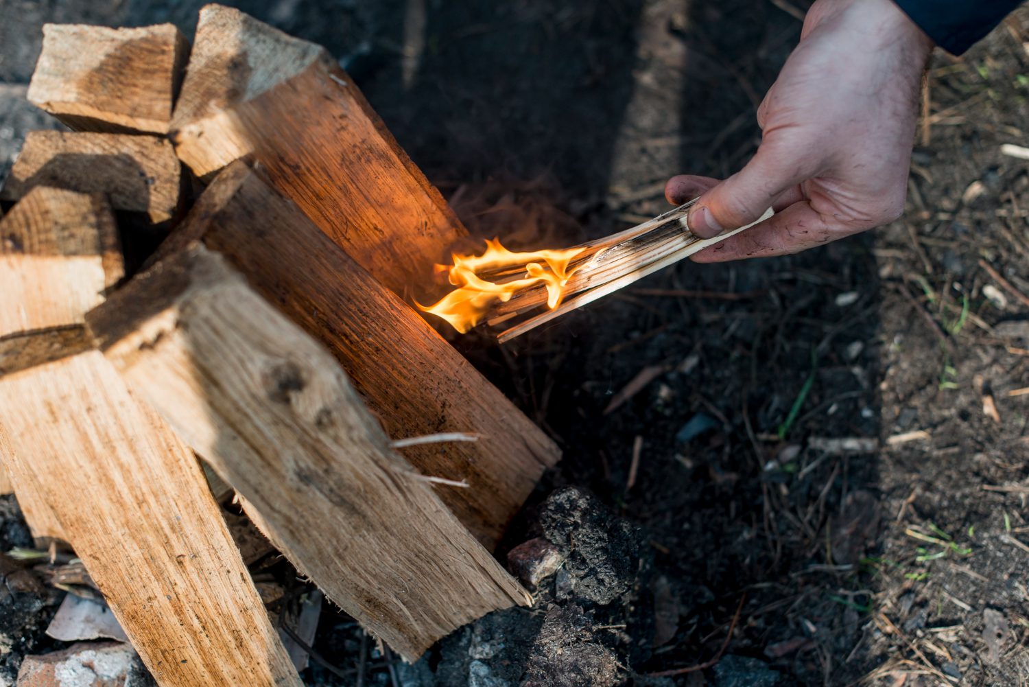 Eco-friendly campfire