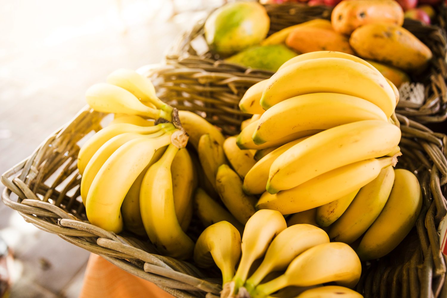 benefits of eating a banana every day_1