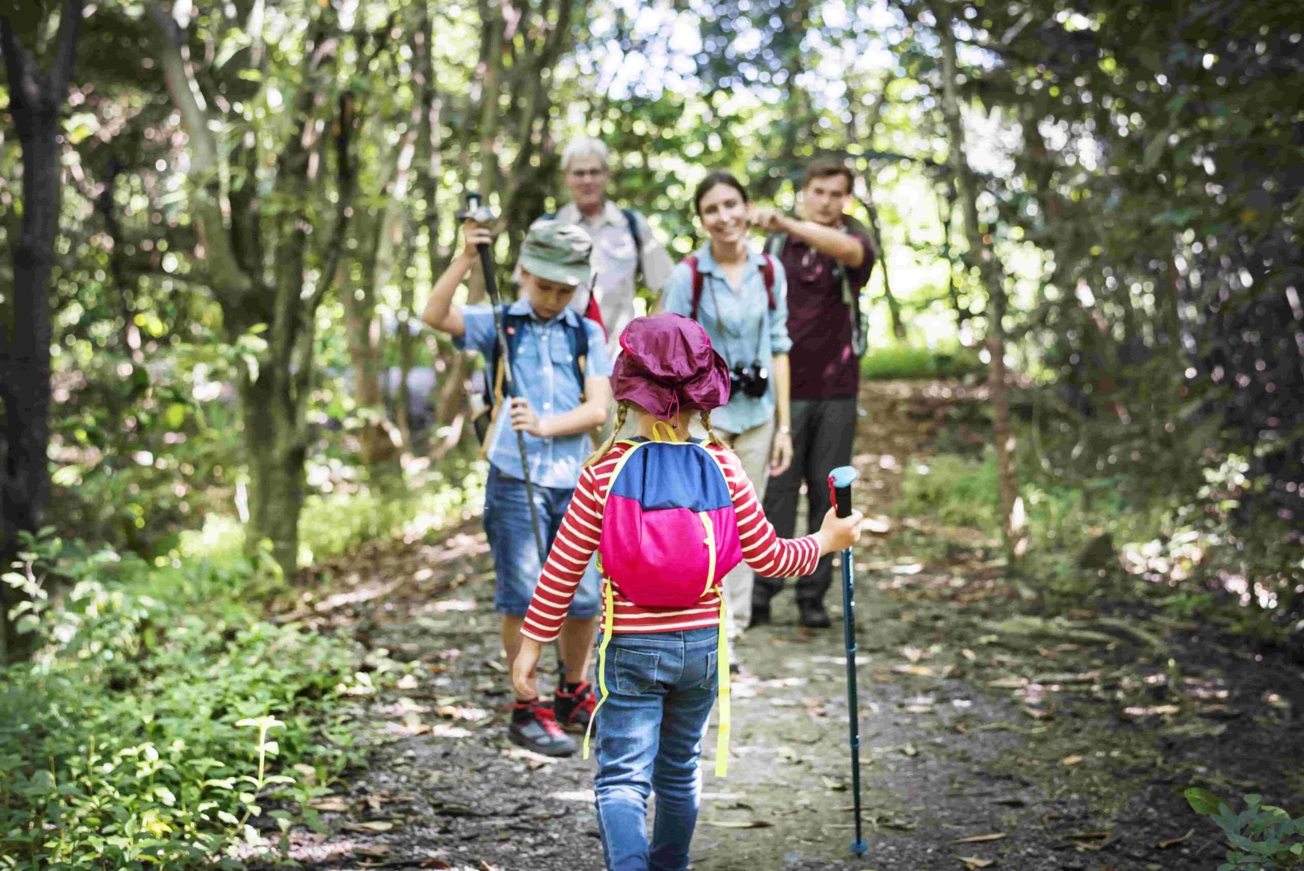 hiking cùng trẻ em