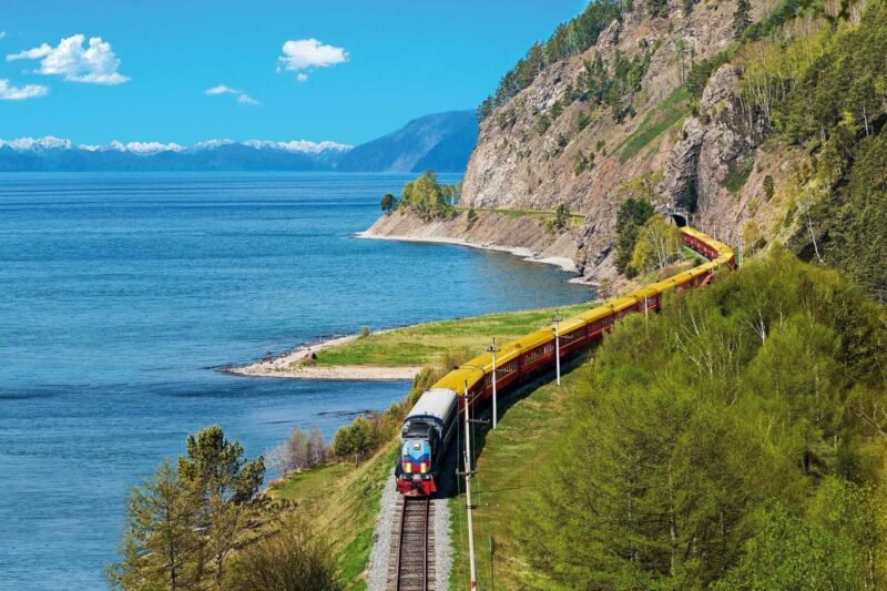 train journey through Vietnam_thumb